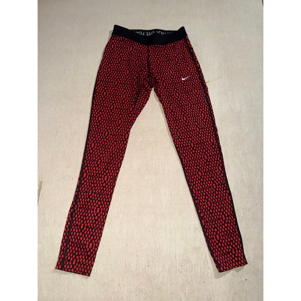 Nike pro women’s black & red athletic leggings - Picture 15 of 16